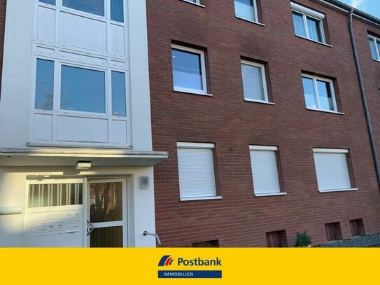 Sofort frei!<br />
Modernisierte, ruhig gelegene 2 -Zimmer Wohnung mit Balkon in St. Lorenz Nord