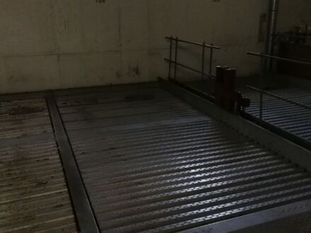 Abgeschlossener Tiefgaragenstellplatz (Doppelparker) Leimen, Lorscher Platz 11