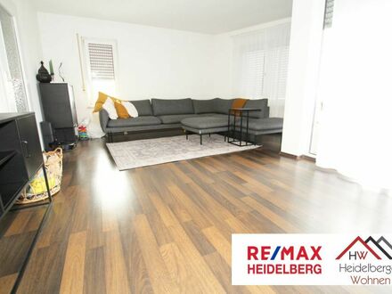 Freie Top 3,5 Zimmer Etagenwohnung, 82qm 2.OG, mit Stellplatz, Loggia und Kellerabteil in Hockenheim