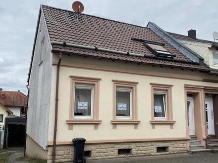 Einfamilienhaus mit Garten 4,5 km zu Waldmohr 15 km zu Homburg