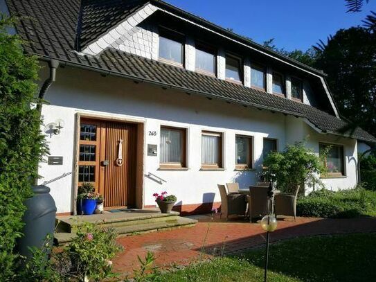 1-/2-Familienhaus **RESERVIERT**