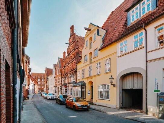 Geschichtsträchtiges Wohnen im Zentrum von Lüneburg!