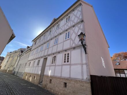 Renditeobjekt mit Parkplatz in der Halberstädter Altstadt!