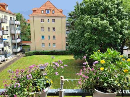 Kapitalanlage -sonnige 2-Zimmerwohnung mit Balkon in Dresden Mickten