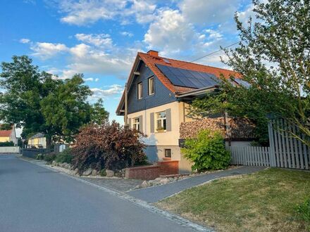 Modernes Einfamilienhaus und Baugrundstück in Eilenburg!