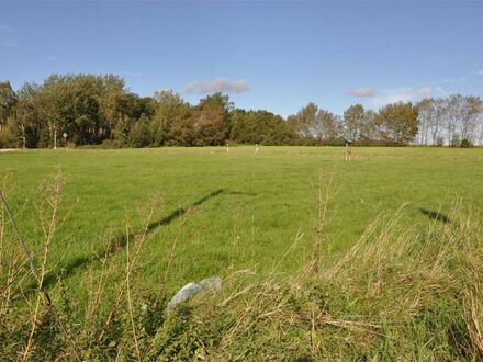 Bad Münstereifel: Sonniges 1350 qm großes Südwest-Eckgrundstück mit grünem Fernblick!