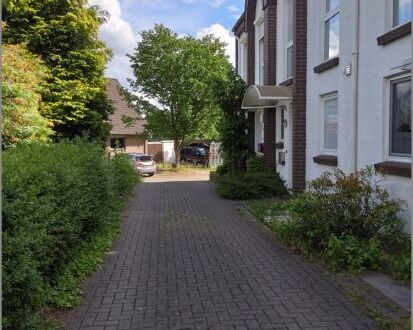 Verkauft! Sehr schönes Reihenmittelhaus mit 4 Zimmern auf 110 m² mit kleinem Garten und Garage
