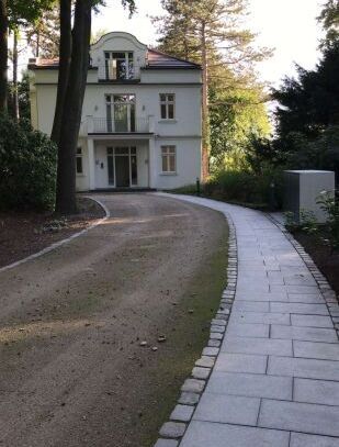 *RESERVIERT*Elegante Maisonette in begehrter Villa am Falkenstein 21