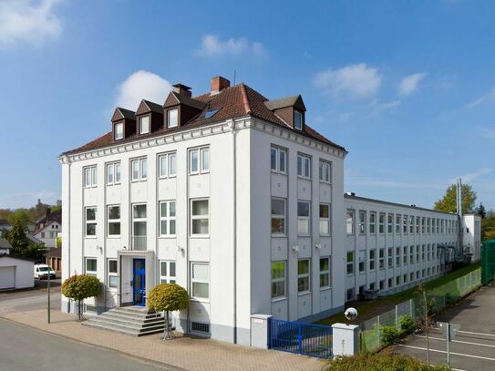 Klassische Industriearchitektur - Stilvolles Bürogebäude mit Loft-Flächen