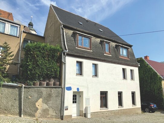 schöne 2-Raum-Wohnung mit Dachterrasse in Ronneburg