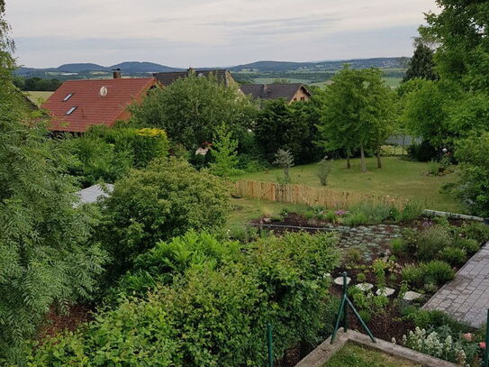 Hell, ruhig, großzügig - 4 Zimmerwohnung mit Fernblick auf das Siebengebirge