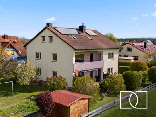 Attraktives Mehrfamilienhaus! Großzügiges Grundstück in idyllischer Lage bei Eckersdorf