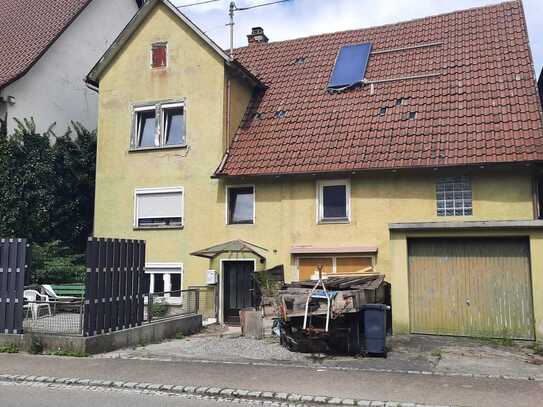 VERKAUFT-- Charmantes Haus im Dornröschenschlaf