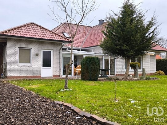 Walmdachbungalow in Zentrumslage von Dörpen