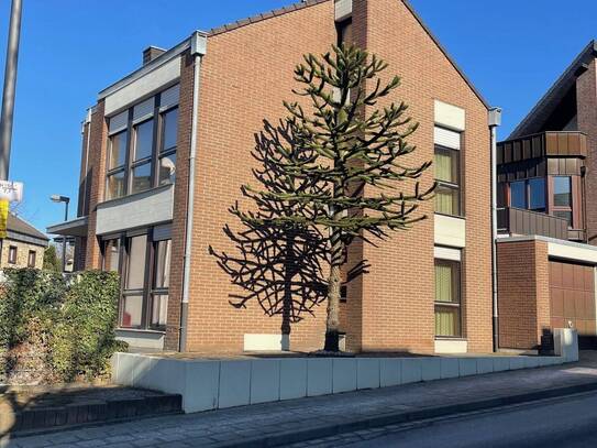 Freistehendes Einfamilienhaus in bevorzugter Lage von Aachen-Eilendorf
