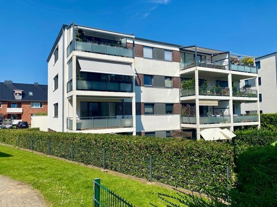 143 m² auf einer Ebene: 4-Zi.-ETW mit Gäste-Bereich - Aufzug- Carport - Ulzburg Zentrum