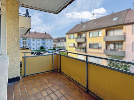 Charmante 2-Zimmer-Wohnung mit Balkon in Ludwigsburg-Oßweil