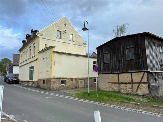 Wohn- und Geschäftshaus im Ortsteil der Stadt Hartha