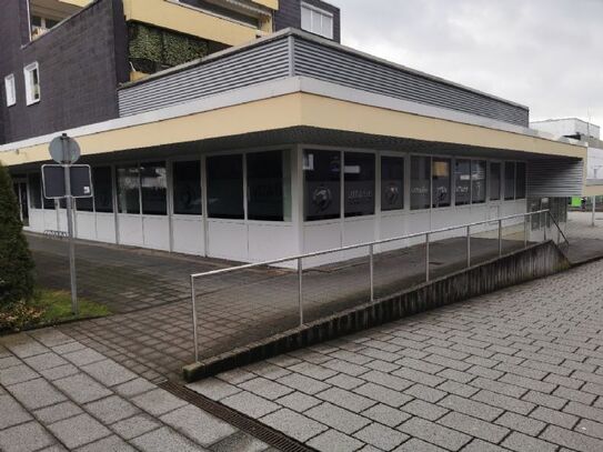 Verkaufsfläche mit Lager, ca. 1000 m², PROVISIONSFREI im Zentrum von 33014 Bad Driburg zu vermieten