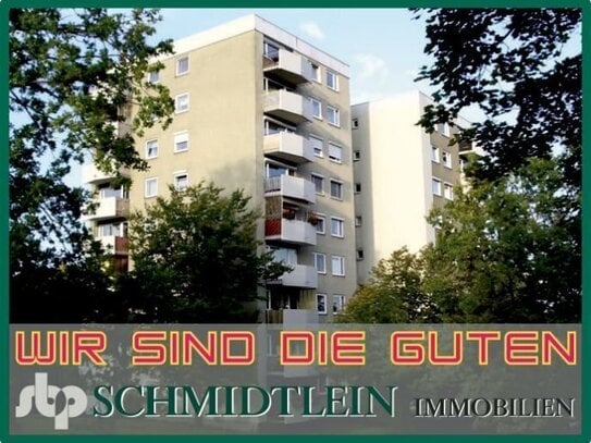 Wohnglück mit Weitblick: 3 Zimmerwohnung mit Balkon und Einbauküche