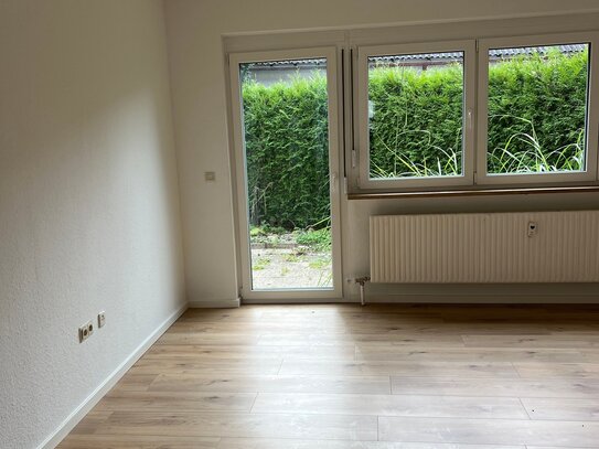 +++HELLE WOHNUNG IN WEIHERHOF- MIT EIGENER TERRASSE- PERFEKT FÜR SINGLES UND PÄRCHEN+++