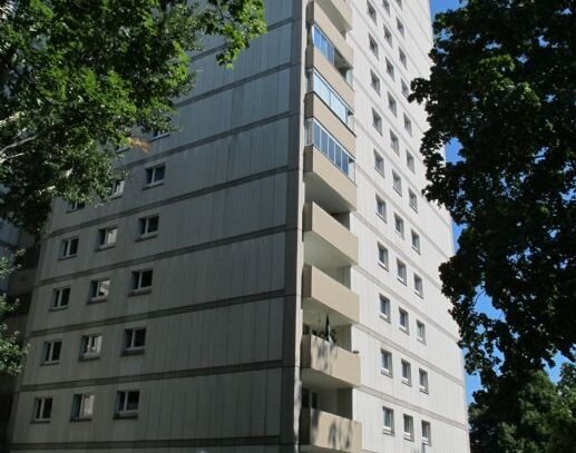 Gepflegte 3 Zimmer Wohnung mit Balkon und Weitsicht