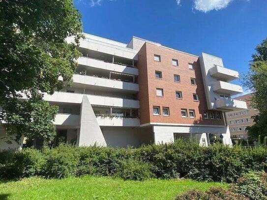 Provisionsfrei: teilmöblierte 1-Raum-Wohnung mit Balkon in Striesen, 21-fache Jahresnettomiete
