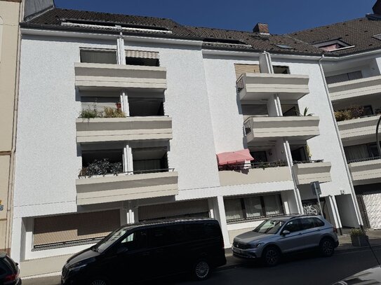 Modern saniertes Erdgeschoss-Appartement- (72504)