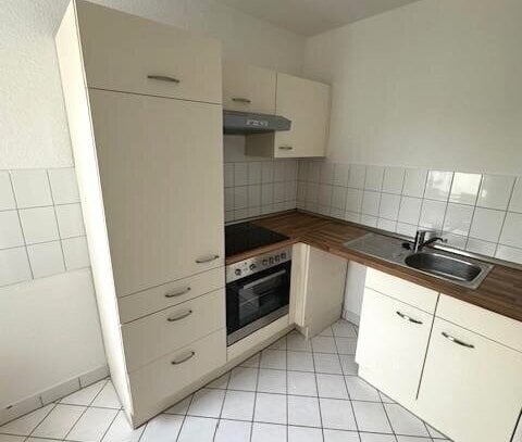 WG taugliche 3-R-Wohnung mit EBK. im DG ca.66 m² in MD- Sudenburg zu vermieten !