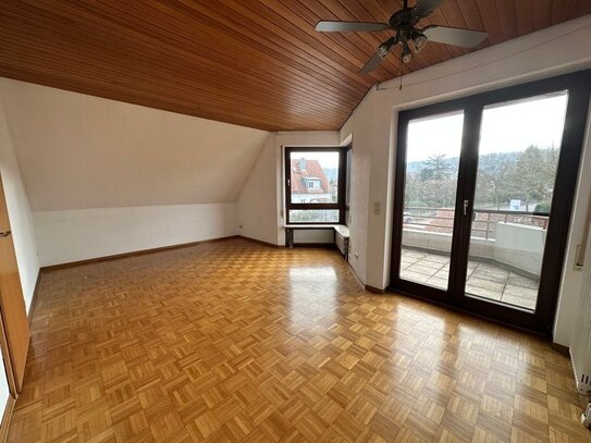 *sofort frei* 3,5-Zimmer Maisonettewohnung zur Miete inkl. Einbauküche, Balkon und Einzelgarage