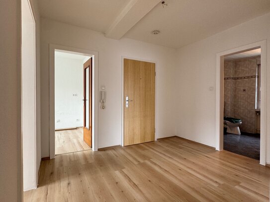 **Renoviert** Zentral gelegene 3-Zimmerwohnung mit Balkon in Duisburg