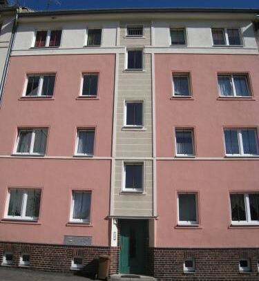 2-Zimmer Wohnung mit Einbauküche + Balkon