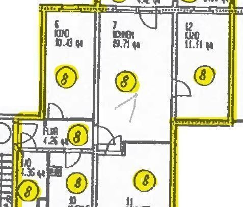 Helle 4-Zi. mit großen Balkon, Wanne & Laminat in ruhiger Lage!