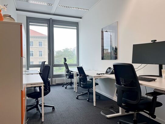 All-inclusive-Zugang zu Coworking-Bereichen in Regus City Plaza