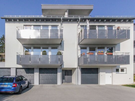 Moderne 3-Zimmer-Wohnung mit Balkon und Einzelgarage am Säer