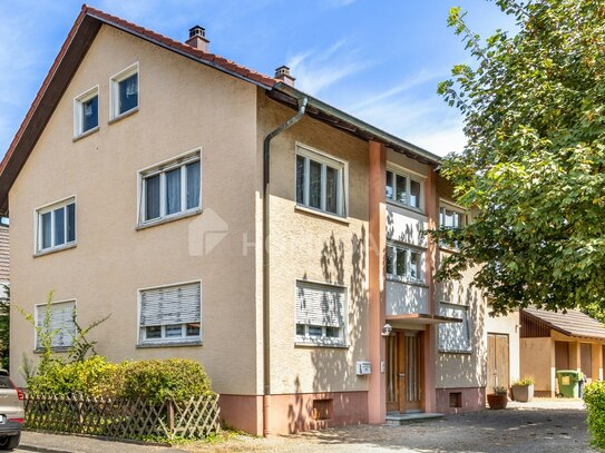 Haus in Dornröschenschlaf - 2-Fam.-Haus auf großem Grundstück wartet auf liebevolle Modernisierung