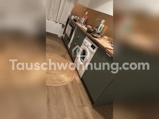 [TAUSCHWOHNUNG] Schöne geräumige Zwei-Zimmer-Wohnung direkt an der Spree