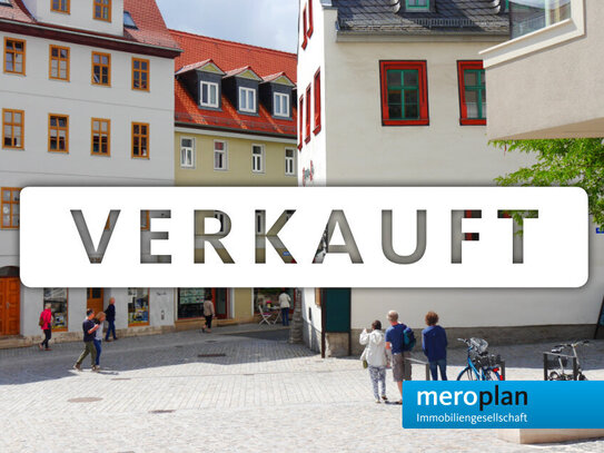 BEREITS VERKAUFT | 2 Zimmer auf 43,25qm | Dachgeschoss & Tiefgaragenstellplatz | meroplan Immobilien GmbH