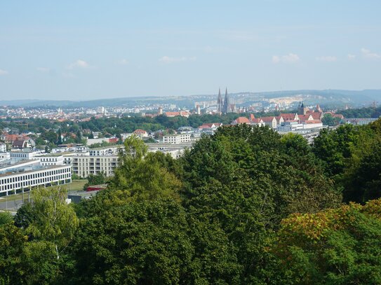 Erstbezug nach Sanierung Schöne 3,5-Zimmer-Wohnung mit Balkon