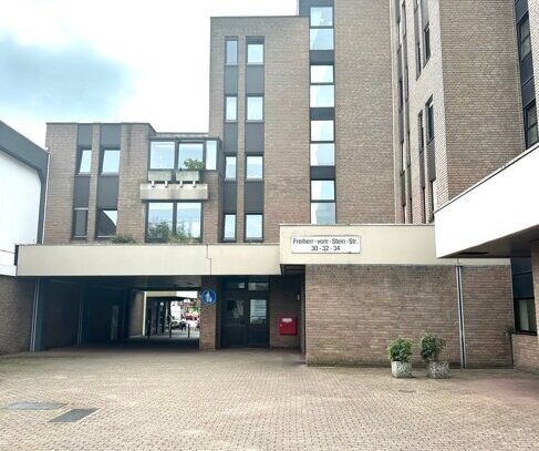 3 Zimmer Eigentumswohnung mit großem Balkon, Garage und Stellplatz im Zentrum von Kamp-Lintfort