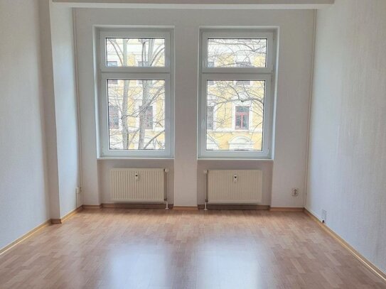 Studenten aufgepasst! WG-geeigente 2-Raum-Wohnung mit Balkon