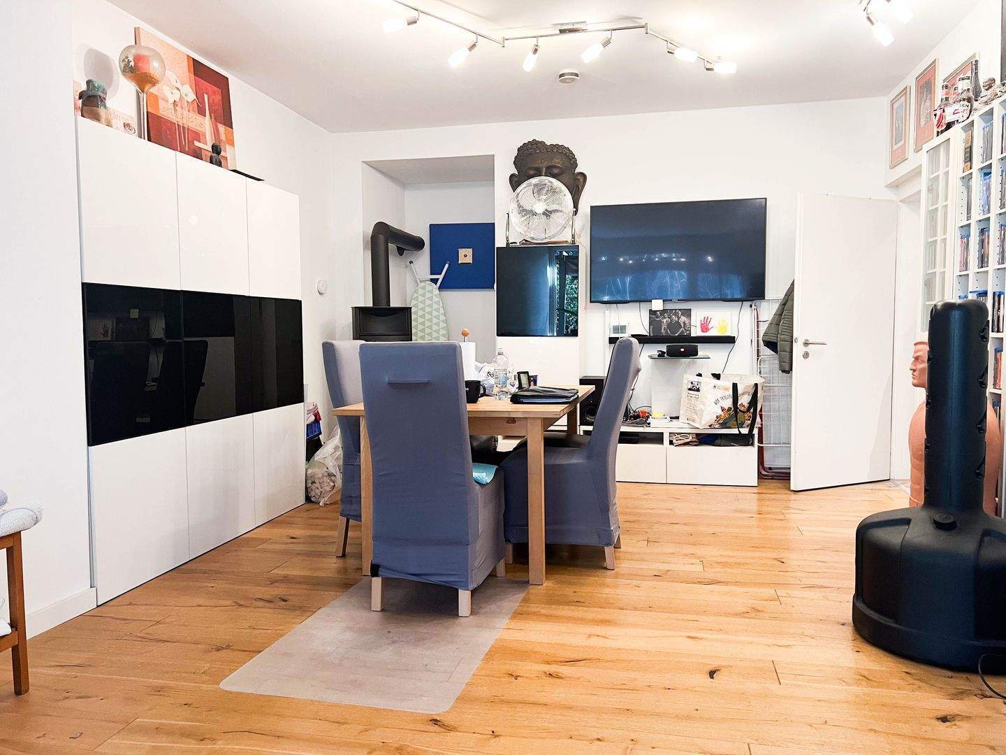 Doppelhaushälfte (teilsaniert) mit großem Garten in Grünlage von Düsseldorf-Vennhausen