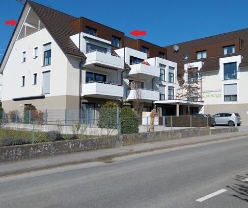 Betreutes Wohnen - helle, freundliche 3,5 Zimmerdachgeschosswohnung zu verkaufen, Ruhige Lage in Radolfzell-Güttingen