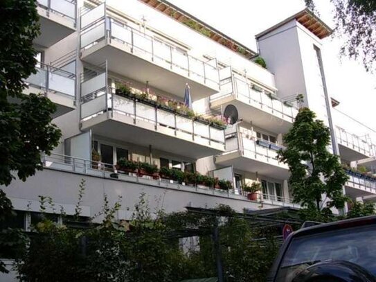 Helles Appartement mit separater Küche