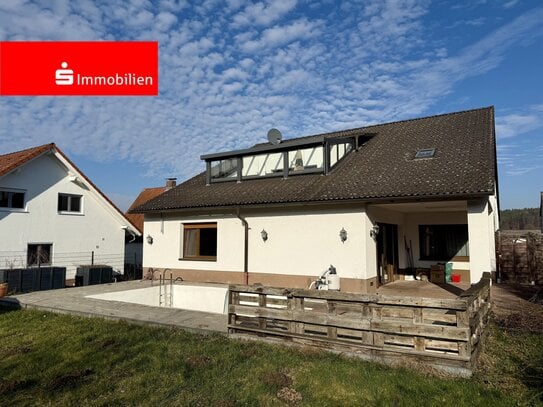 Freistehendes 1-Familienhaus mit 2 Wohneinheiten und Pool in Oberrodenbach