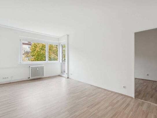 OWNR: Einziehen und Wohlfühlen - Renoviert und mit Küche!