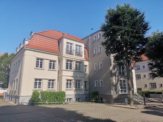 Freundliche Wohnung in bevorzugter Lage - Stadtfeld Ost