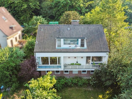 Freistehendes Einfamilienhaus in bester Hanglage von Bielefeld Gadderbaum