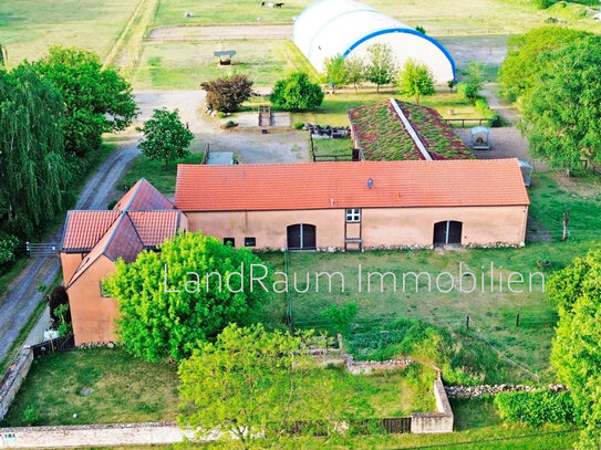 Reiterhof-Pferdehof-Reitanlage 10 ha Land + ca 5,2 ha Pachtl. Reithalle 20x60m + Aussenreitplätz Laufstall 16 Pferde+4…