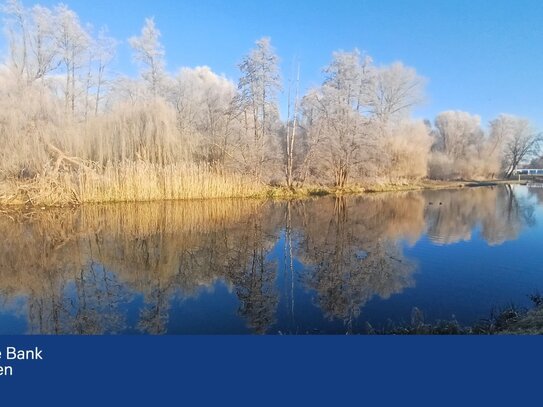 Wassergrundstück: Genießen Sie die Ruhe am Wasser